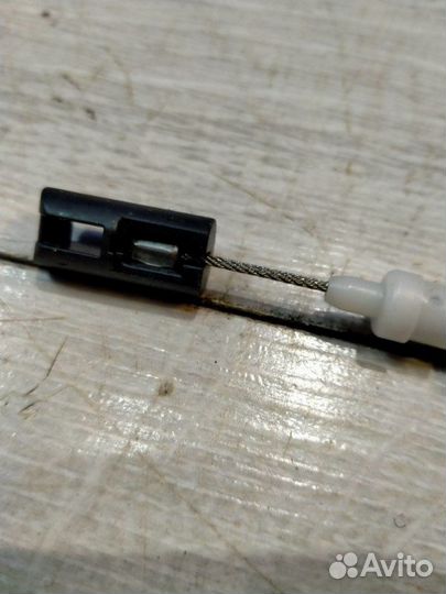 Трос замка двери передний Bmw 528I F10 N52B30