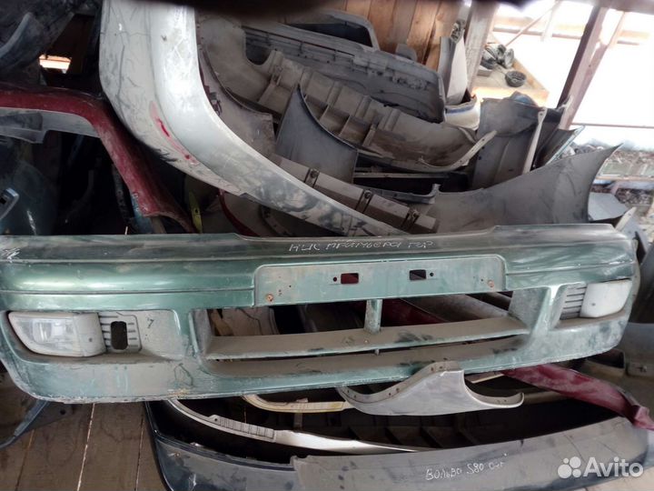 Бампер передний Ниссан primera р11