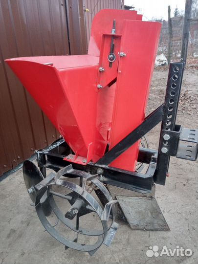 Сажалка для мотоблока