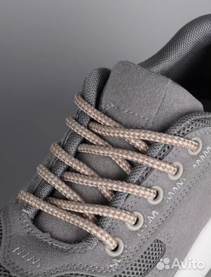 Кроссовки женские демисезонные