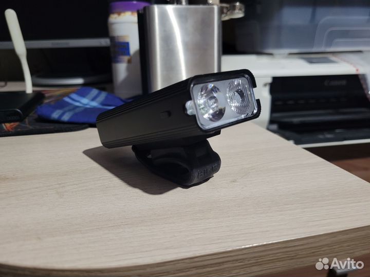 Фонарь на велосипед