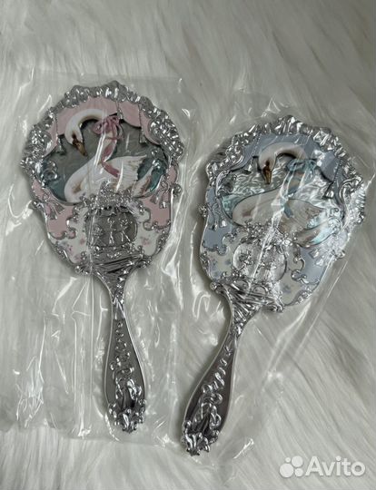 Flower knows зеркало