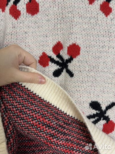 Свитер джемпер женский оверсайз с вишенками