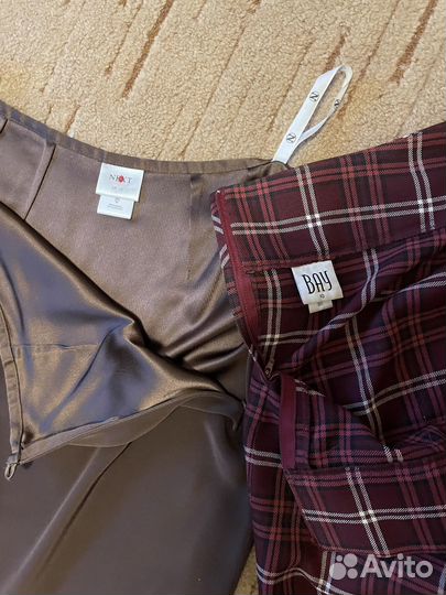 Юбка в клетку и с разрезом