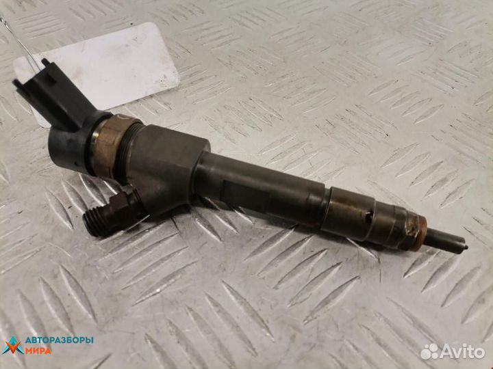 Форсунка Suzuki Grand Vitara рест. 2006 1531067JG0