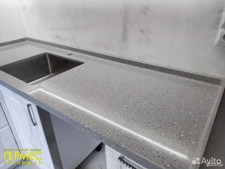 Столешница под раковину из камня м2