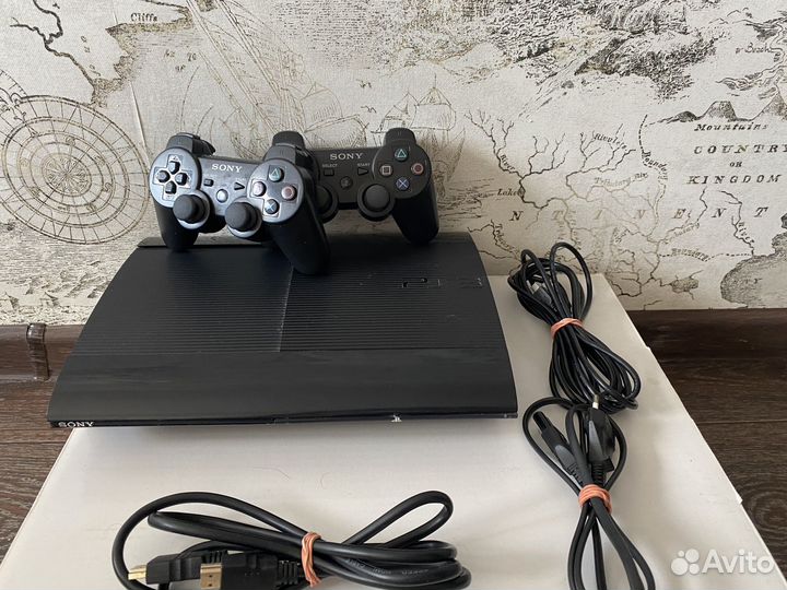 Sony PlayStation 3 Super slim 500GB 2 геймпада