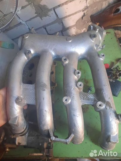 Впускной коллектор ваз 2112