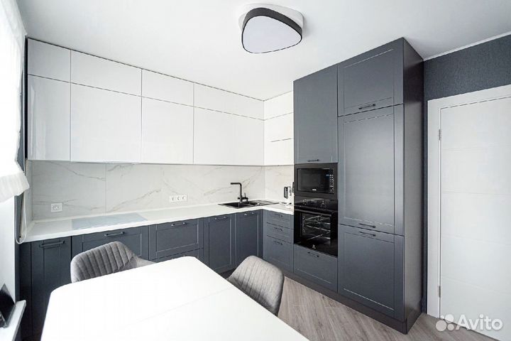 Кухонный гарнитур угловой в потолок на заказ