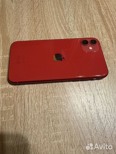 iPhone 11 64gb red