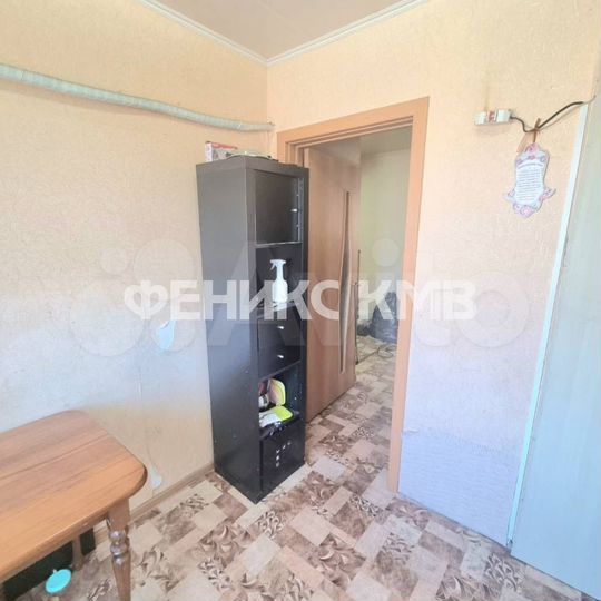 2-к. квартира, 45 м², 3/3 эт.