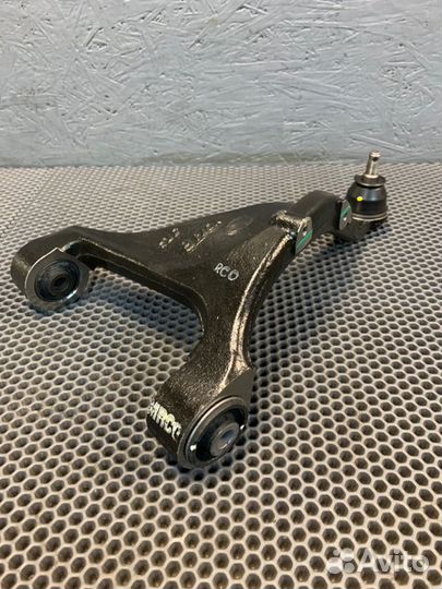 Рычаг подвески задний правый Hyundai Santa Fe 2010