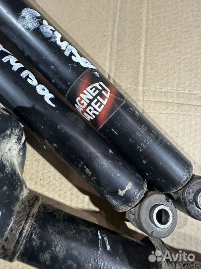 Стойки renault symbol