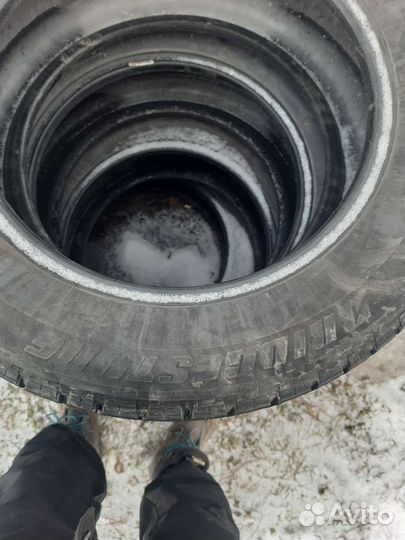 Bridgestone Blizzak Revo GZ 225/60 R17 99S