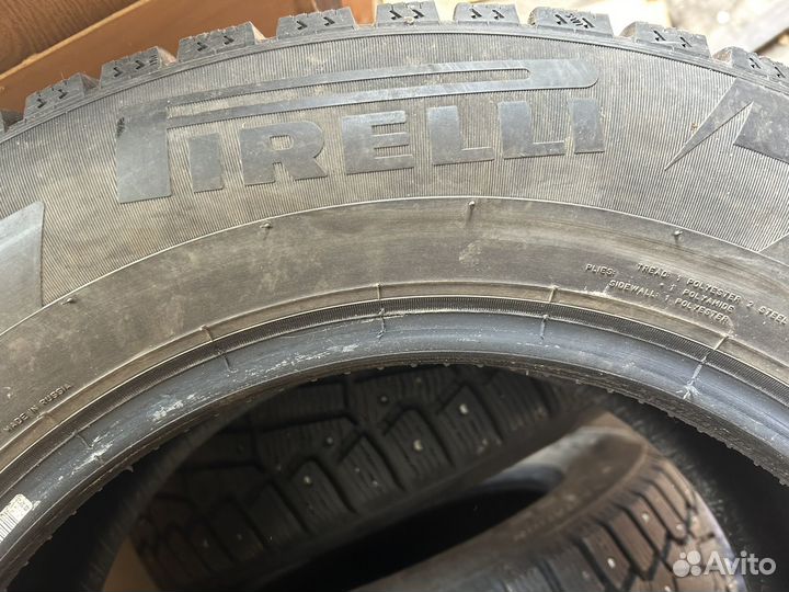 Pirelli Ice Zero 215/65 R16 102T