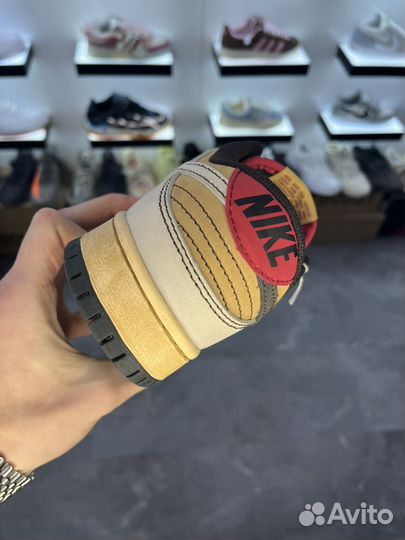 Кроссовки Nike Dunk