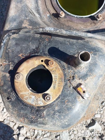 Топливный бак pajero 4