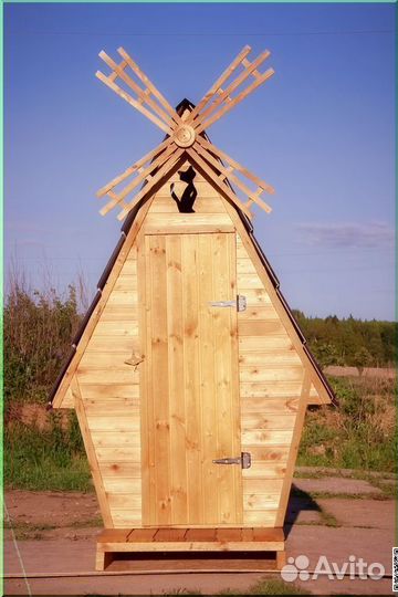 Дачный туалет с установкой KEY671