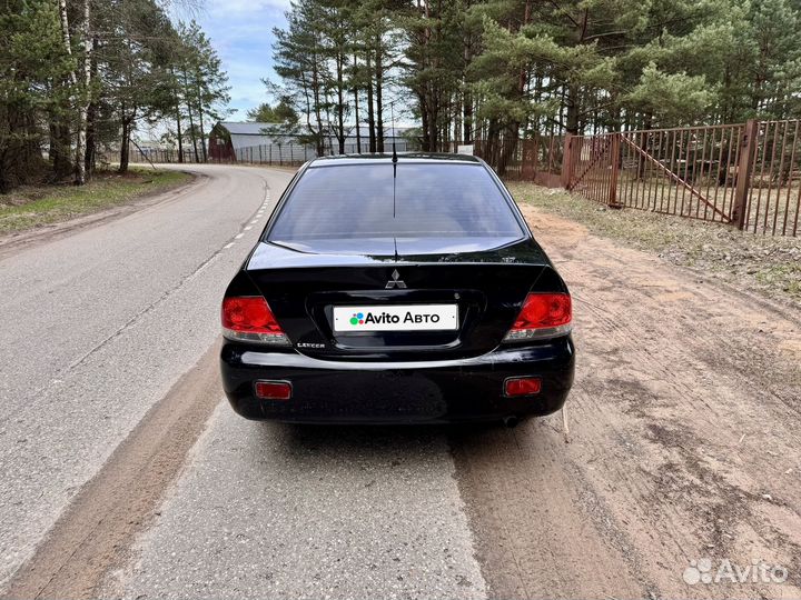 Mitsubishi Lancer 1.6 МТ, 2006, 194 000 км