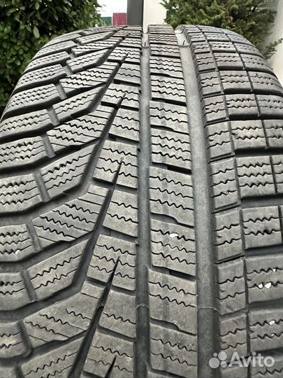 Hankook Winter I'Cept Evo 225/45 R18