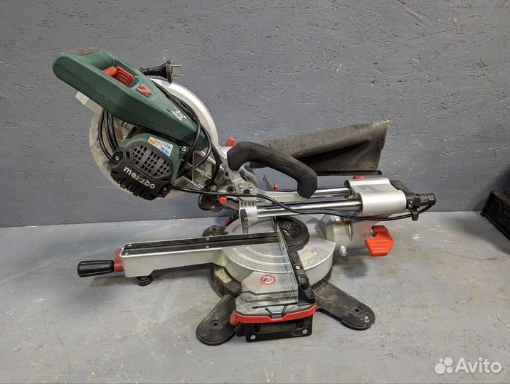 Торцовочная пила аренда