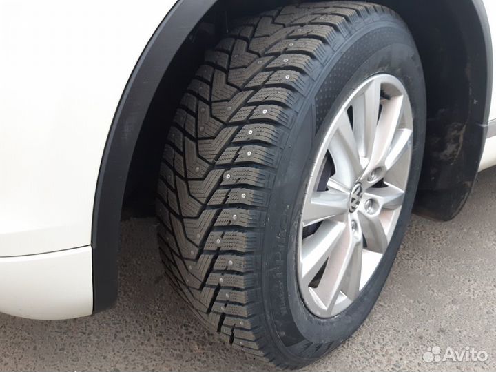 Hankook Winter i'Pike X W429A 275/60 R20 116T