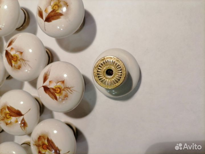 Мебельные ручки керамика