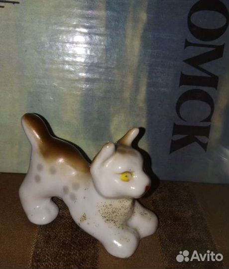 Фарфоровые статуэтки