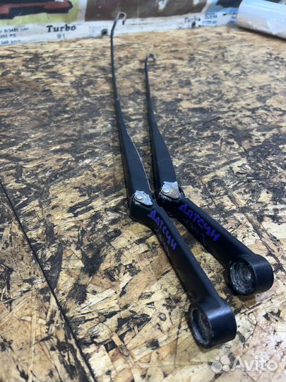 Поводки дворников Датсун Лада Гранта