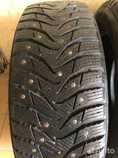 Kumho WinterCraft SUV Ice WS31 215/60 R17