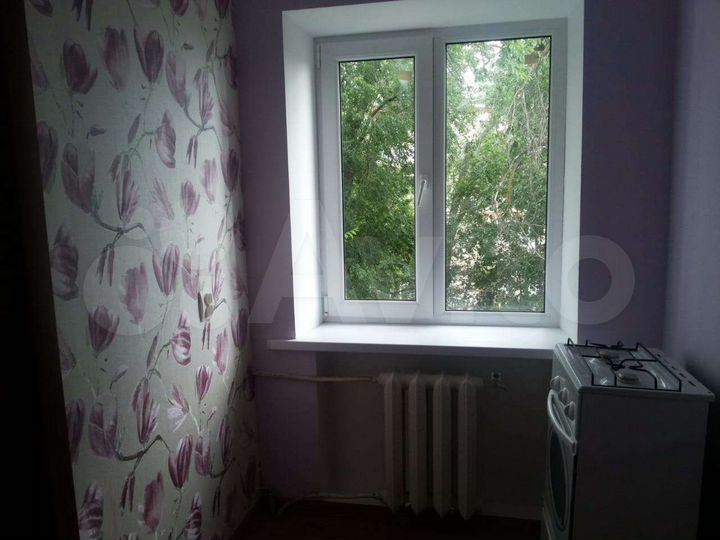 2-к. квартира, 33 м², 3/3 эт.