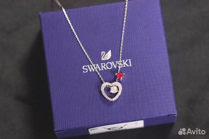 Swarovski колье