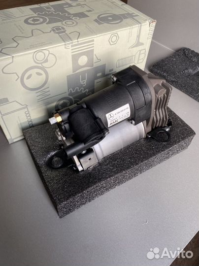 Компрессор пневмоподвески Mercedes W166/X166