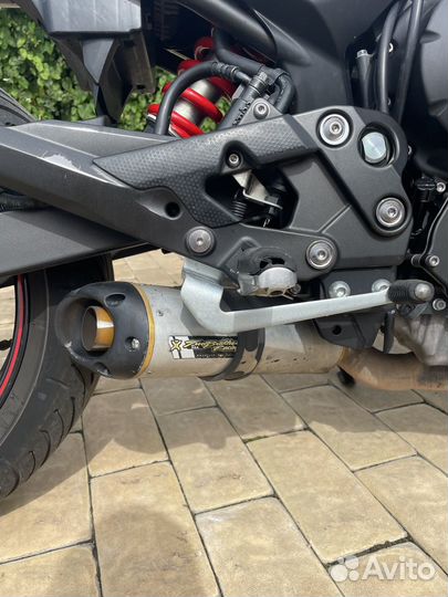 Yamaha FZ6R