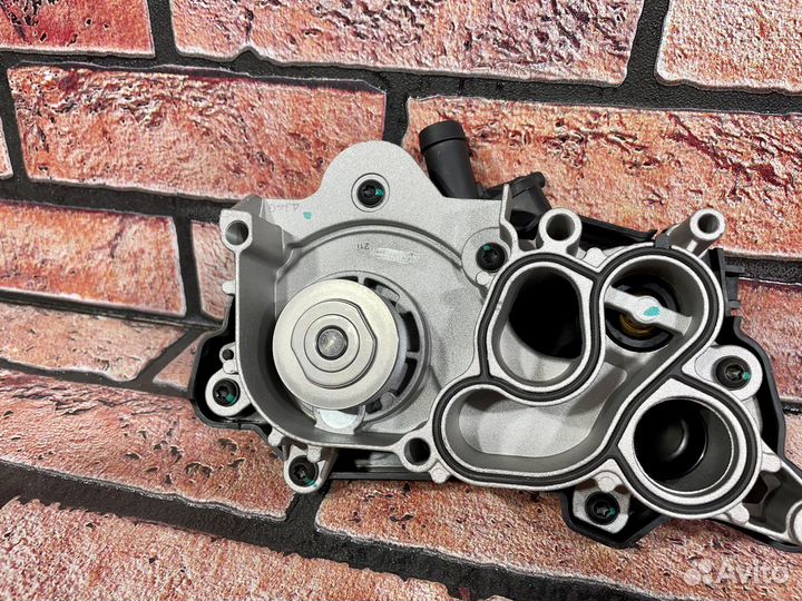Помпа volkswagen polo