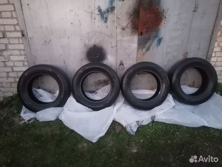 Hankook Dynapro HP2 RA33 215/65 R16