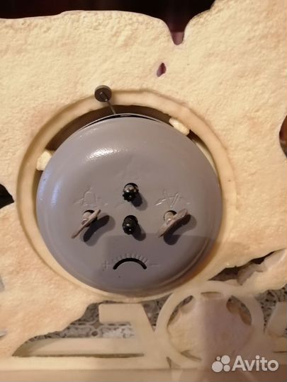 Часы(механические ) статуэтка