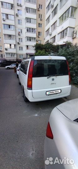 Honda Stepwgn 2.0 AT, 2000, битый, 300 000 км