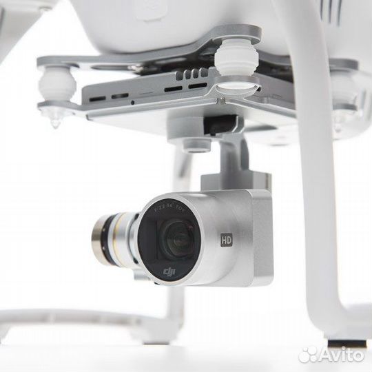 Квадрокоптер DJI Phantom 3 Advanced