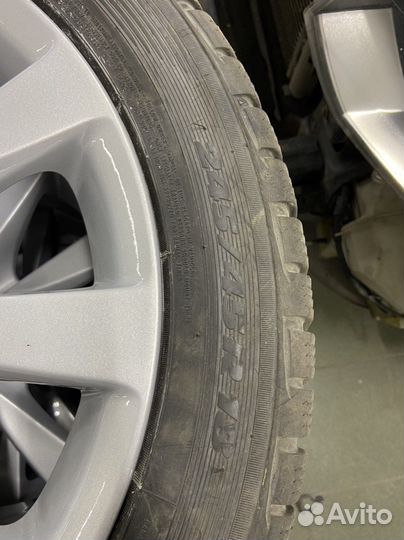 R18 Toyo Snowprox S954 245/45, PCD 5x120 DIA 60.1