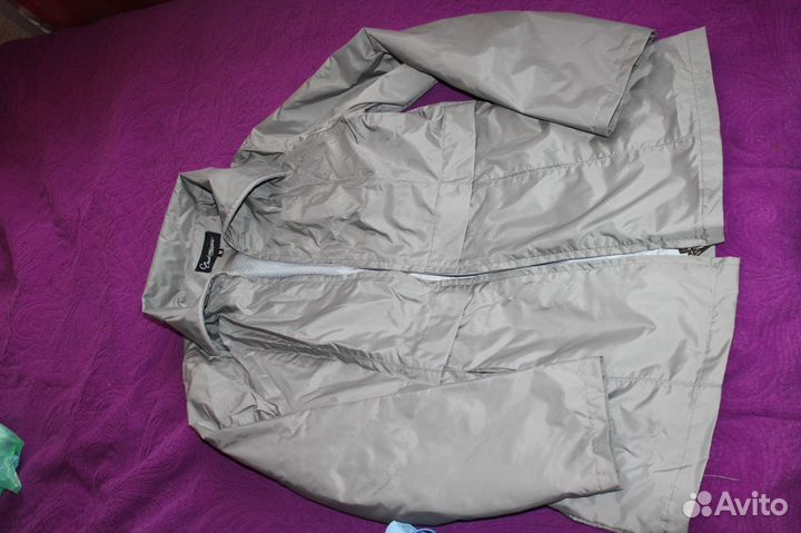 Брендовая ветровка