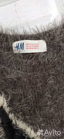 Свитер на девочку 110/116