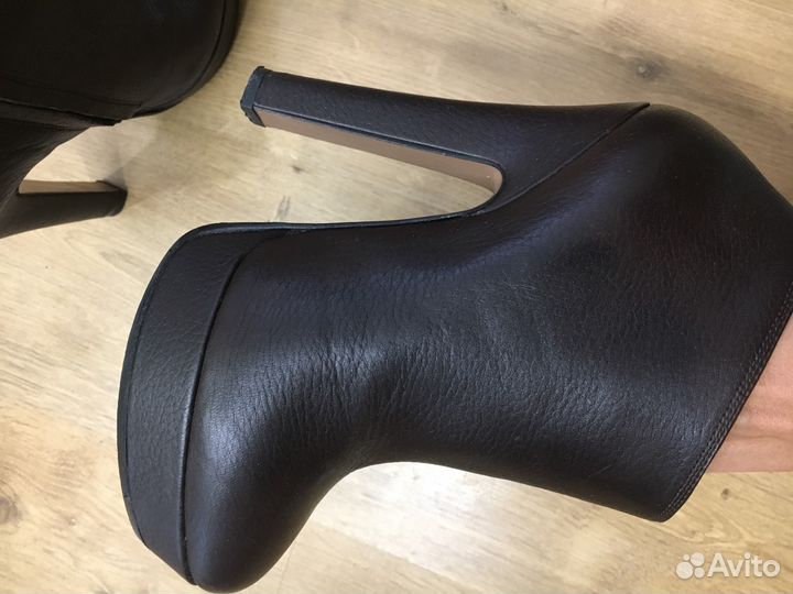 Ботильоны женские кожаные. Почти новые