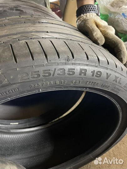 Continental ContiSportContact 225/45 R19 и 255/35 R19