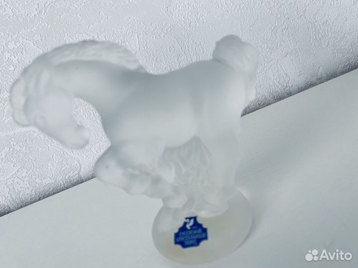 Хрустальные статуэтки