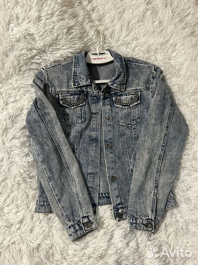 Джинсовая куртка женская 40 42