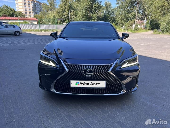 Lexus ES 2.5 AT, 2019, 52 300 км