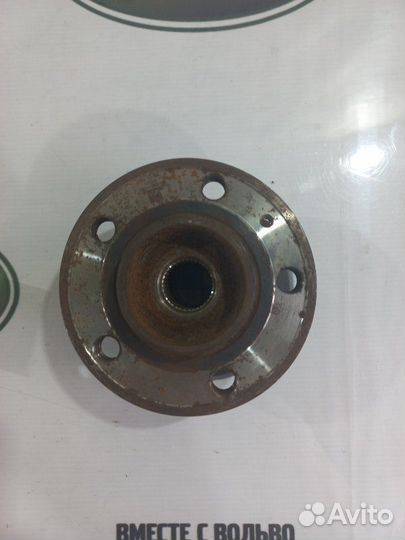 Ступица заднего колеса оригинал Volvo XC90 (03-14)