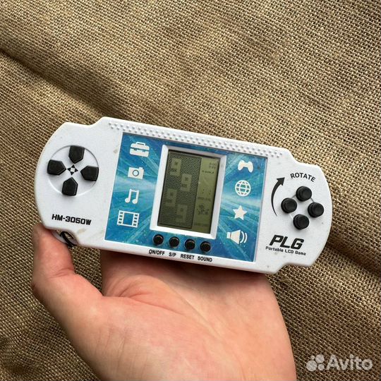 PLG/Portable-LCD-Game/HM-3050W