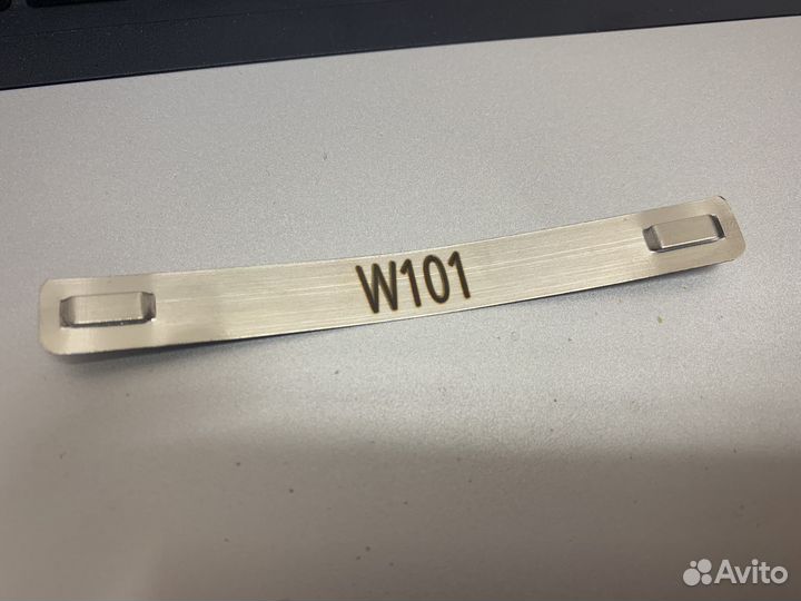 Лазерная маркировка на бирках